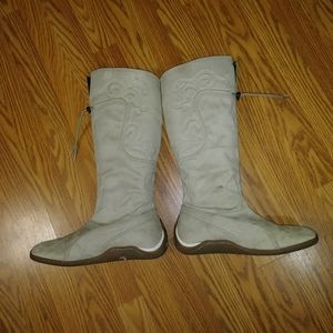 PUMA Women's Safari Boots Size 10.W